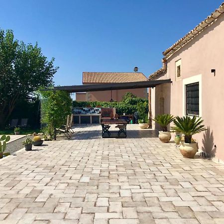 Il Baglio Del Picchio - Noto Apartment San Corrado di Fuori ภายนอก รูปภาพ