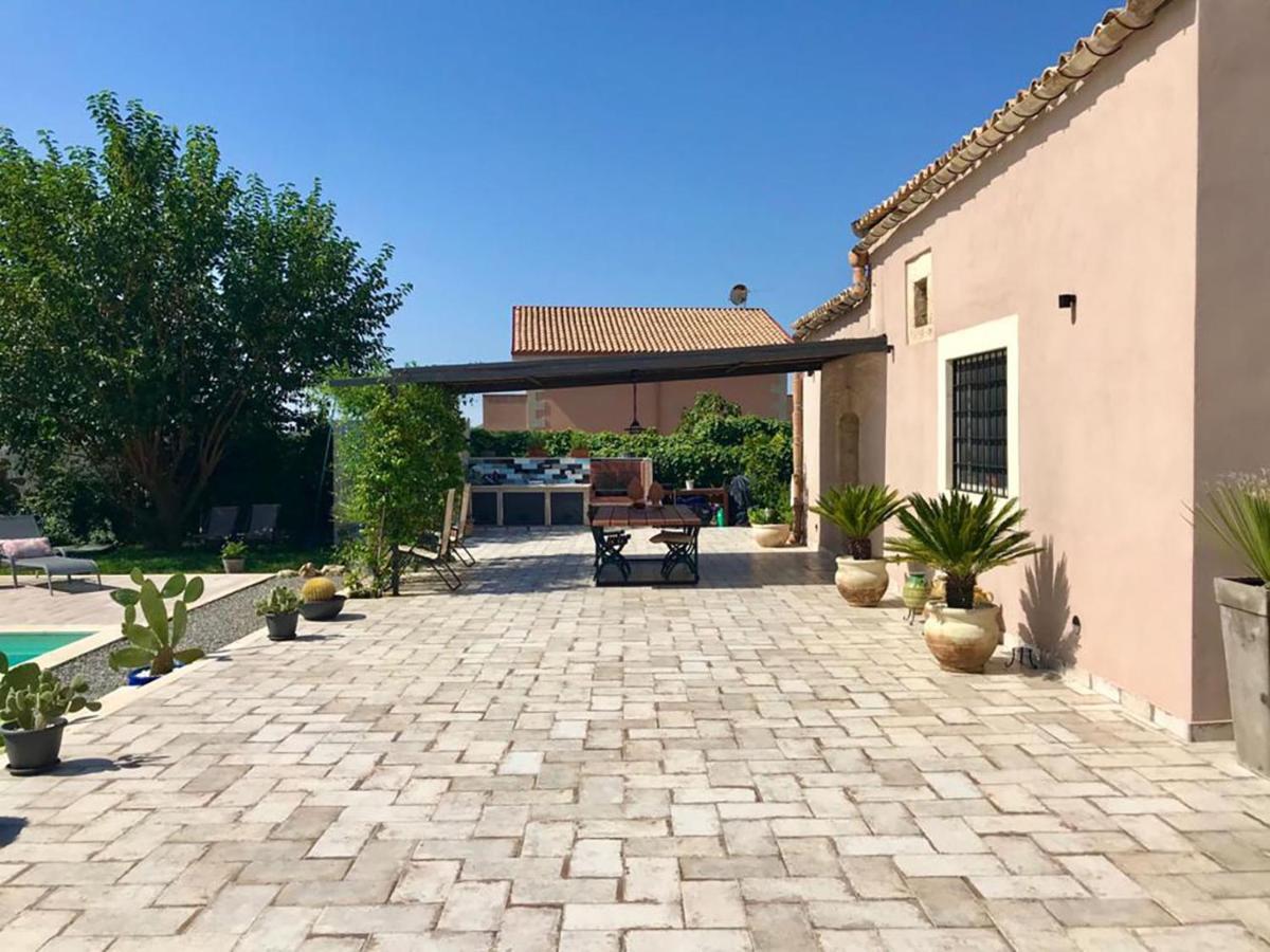 Il Baglio Del Picchio - Noto Apartment San Corrado di Fuori ภายนอก รูปภาพ